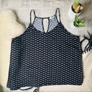 Old Navy XXL Boho Peep Back Tank Black White